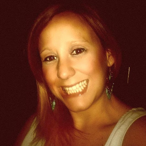 Angelica Martinez Photo 10