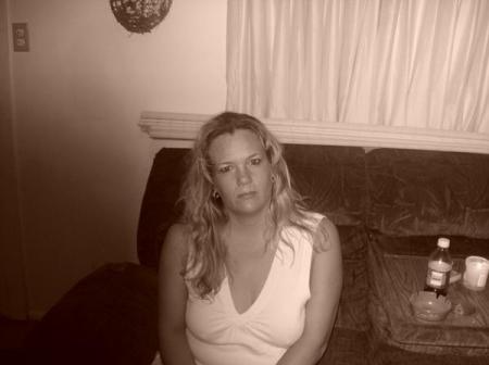 Tina Riley Photo 17