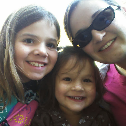 Alicia Bowers Photo 35