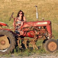 Kate Webber Photo 22