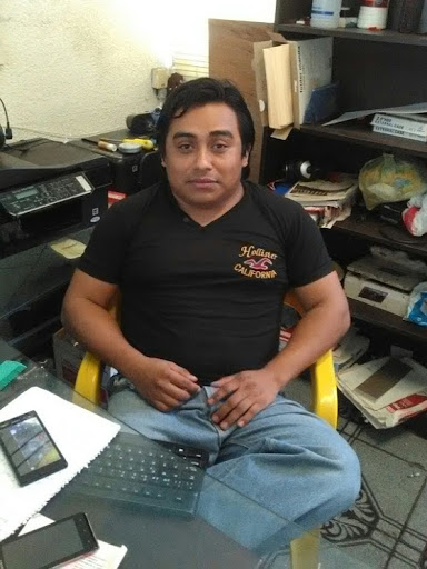 Julian Santana Photo 29