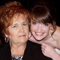 Lynda Scott Photo 17