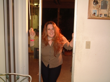 Renee Hahn Photo 9
