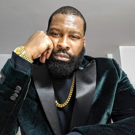 Lance Davis Photo 31