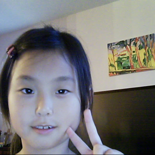 Alison Kim Photo 11