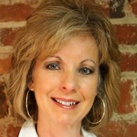 Deborah Eden Photo 8
