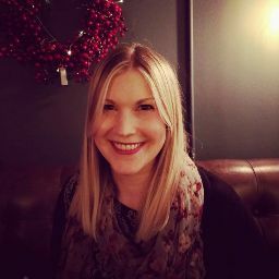 Amanda Howe Photo 44