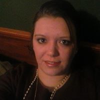 Heather Banks Photo 17