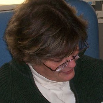 Julie Dempsey Photo 5