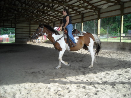 Lori Groves Photo 21
