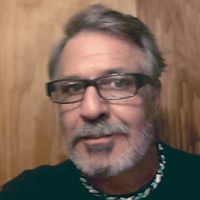 Robert Greenlee Photo 19