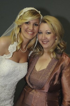 Karen Bennett Photo 46