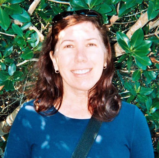 Michelle Clark Photo 38