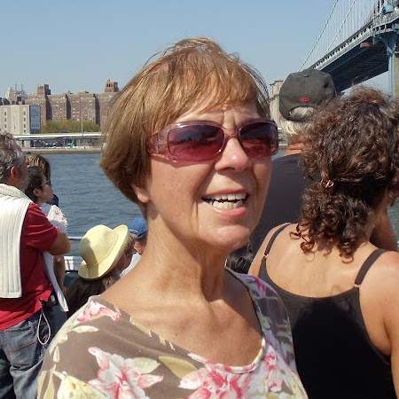 Helen Robson Photo 12
