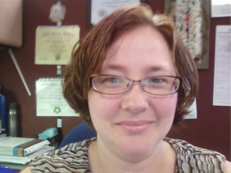 Jennifer Woody Photo 20