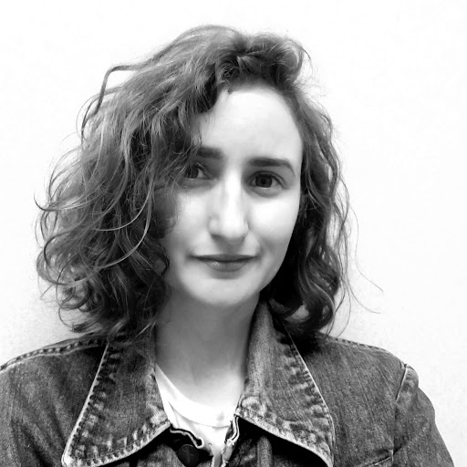 Heather Darnell Photo 23