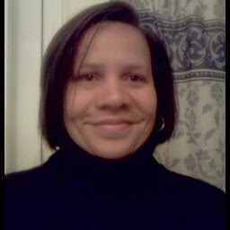 Michele Perez Photo 15