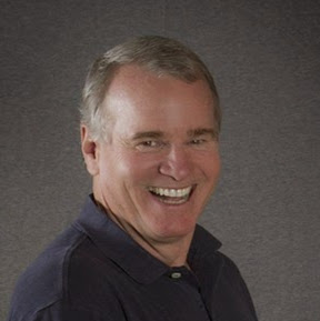 Michael Applegate Photo 25