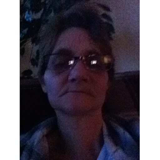 Robin Perry Photo 35