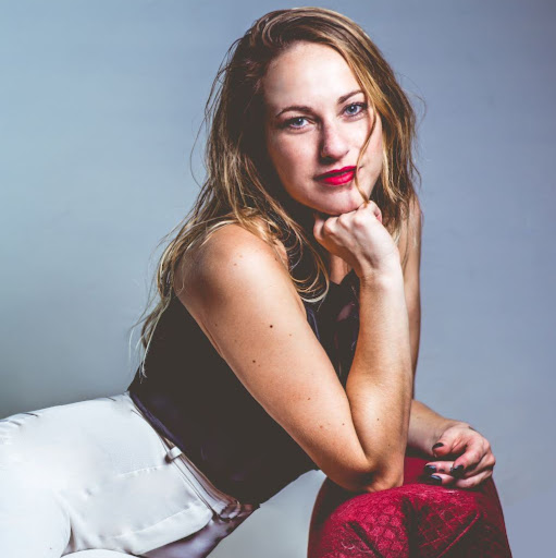 Brittany Bowen Photo 12