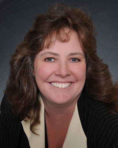 Elizabeth Mcnamara Photo 41