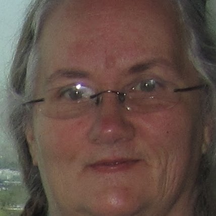 Pamela Hooper Photo 18