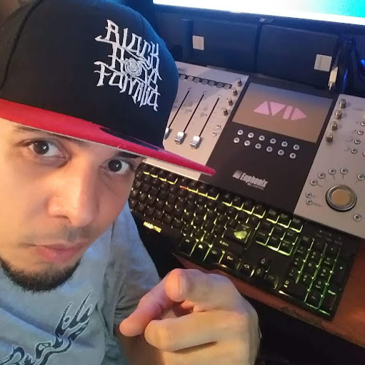 Raynel Gonzalez Photo 3