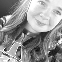 Samantha Schaefer Photo 24