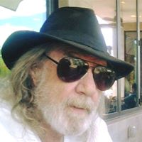 Peter Roche Photo 25