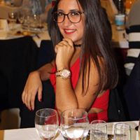 Stephanie Neves Photo 36