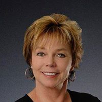 Shelley Caldwell Photo 32