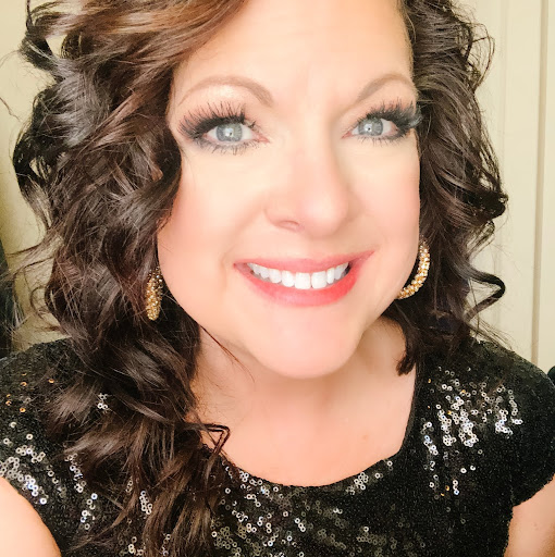 Laurie Johnson Photo 13