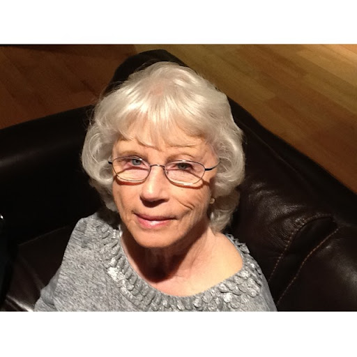 Judy Phipps Photo 32