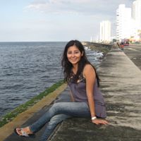 Liliana Maza Photo 7