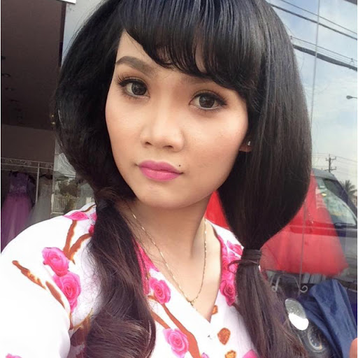 Truc Tran Photo 31