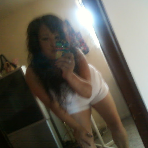 Roberta Rodriguez Photo 25