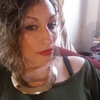 Elizabeth Echols Photo 29