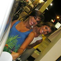 Adriana Martin Photo 25