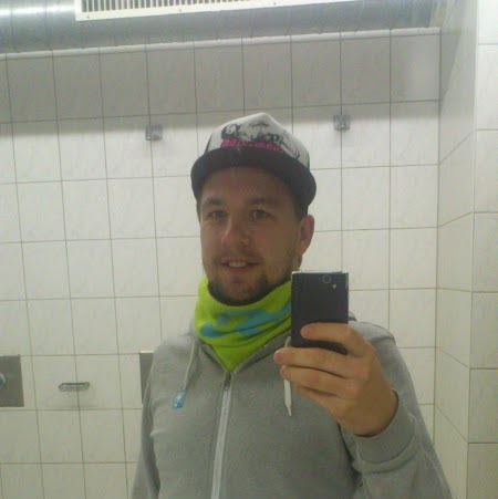 Toni Schmidt Photo 33
