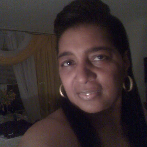 Debora Anderson Photo 25