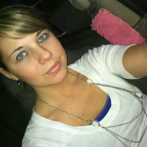 Staci Moore Photo 22
