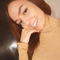 Alejandra Salas Photo 20