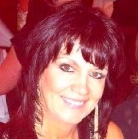 Cindy Stark Photo 3