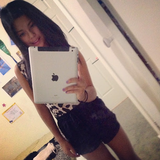 Cindy Trinh Photo 13