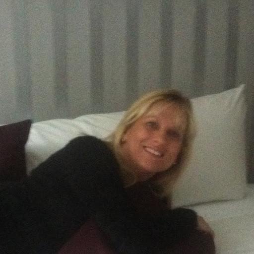 Julie Townsend Photo 19