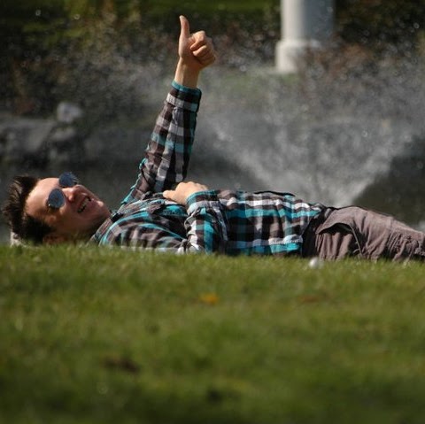 Brandon Erickson Photo 38