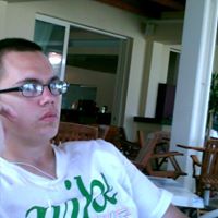Travis Simpson Photo 6