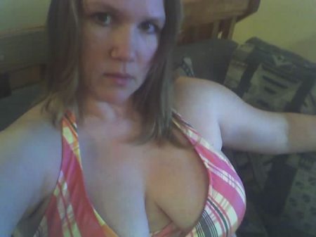 Becky Graham Photo 7
