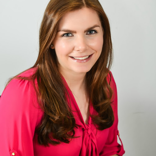 Amy Russell Photo 40