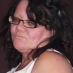 Julie Booker Photo 24
